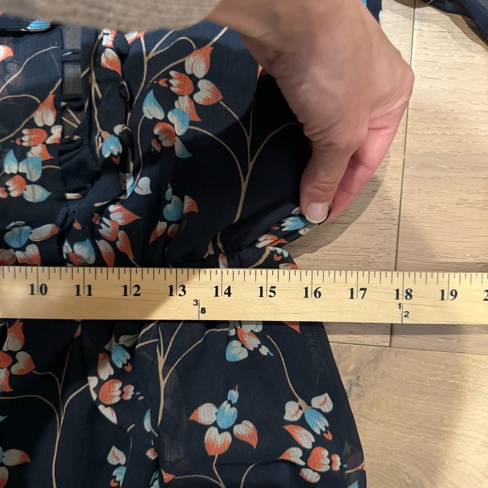 Miss Selfridge neck Bow, Button front, floral, midi dress navy cottage - Picture 10 of 10